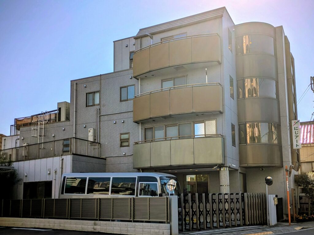 にじアート